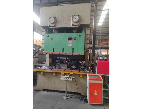 氣動(dòng)沖床200