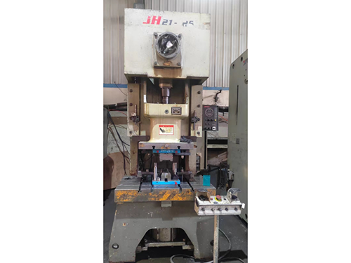 氣動(dòng)沖床125T