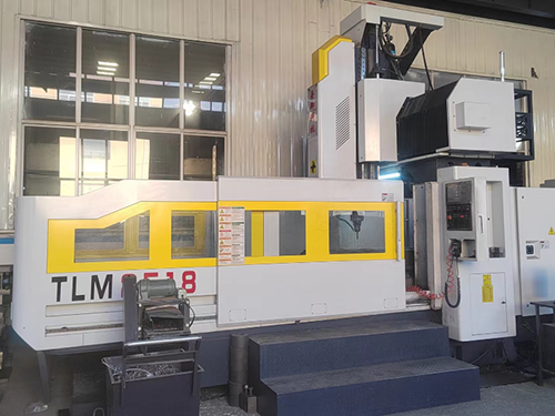 數(shù)控加工中心2518